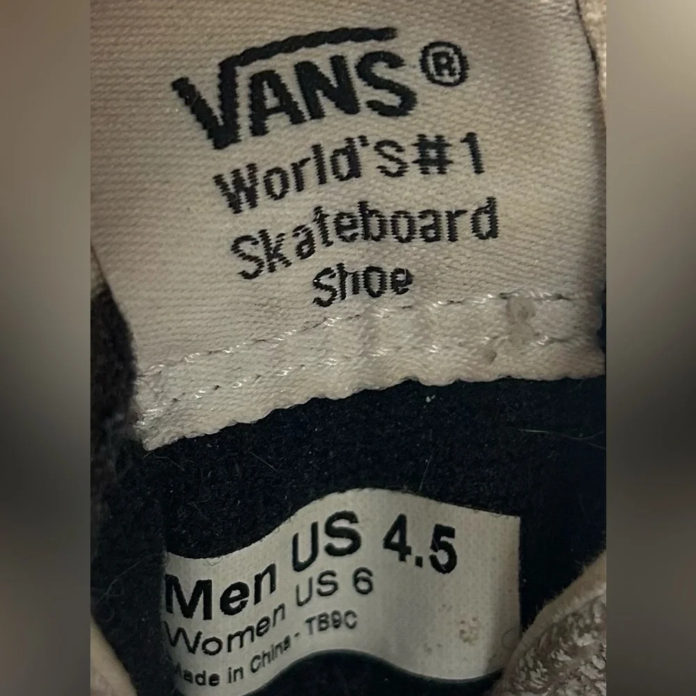 Limited Edition Vans White SK8-Hi Slim Leather Zip High-Top Sneakers | Women’s 6